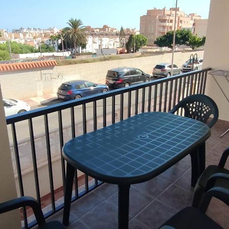 Apartamento Dos Habitaciones Con Piscina Y Gran Terraza Roquetas de Mar Luaran gambar