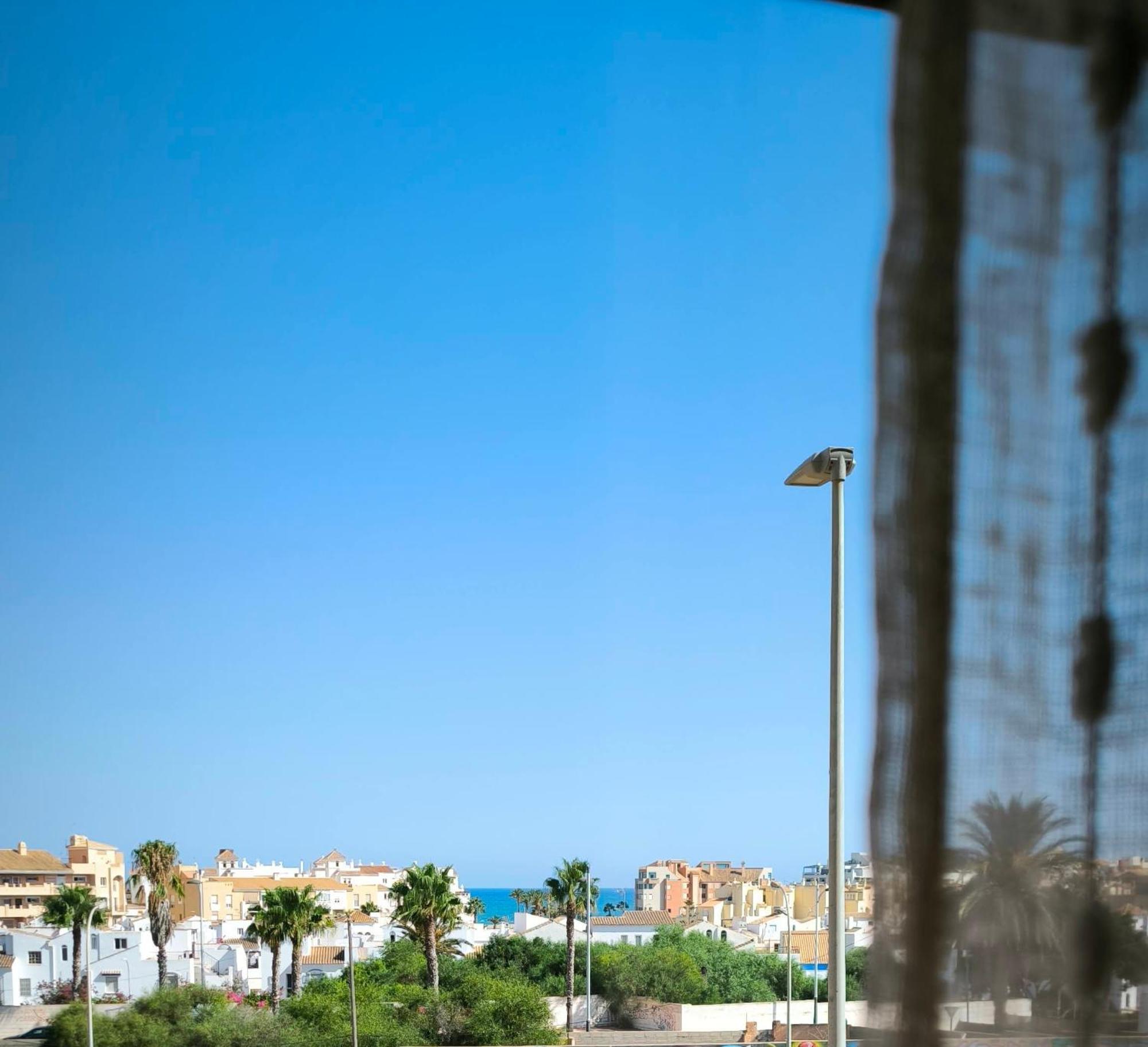 Apartamento Dos Habitaciones Con Piscina Y Gran Terraza Roquetas de Mar Luaran gambar